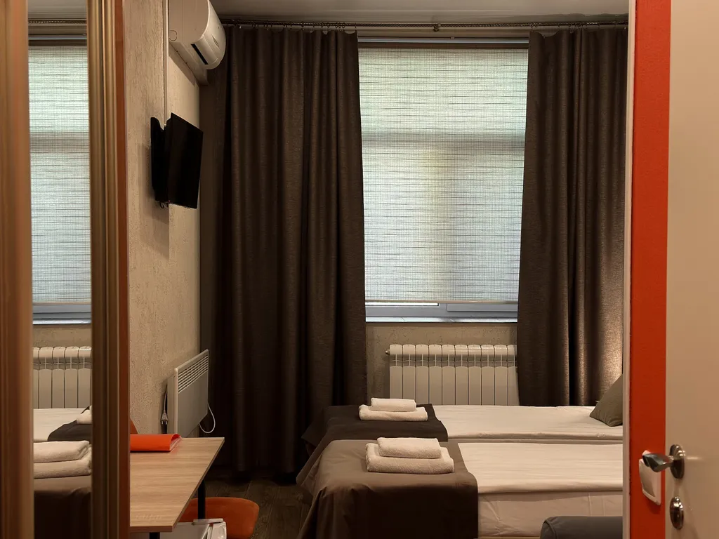 Квартира Комната — Тихвин