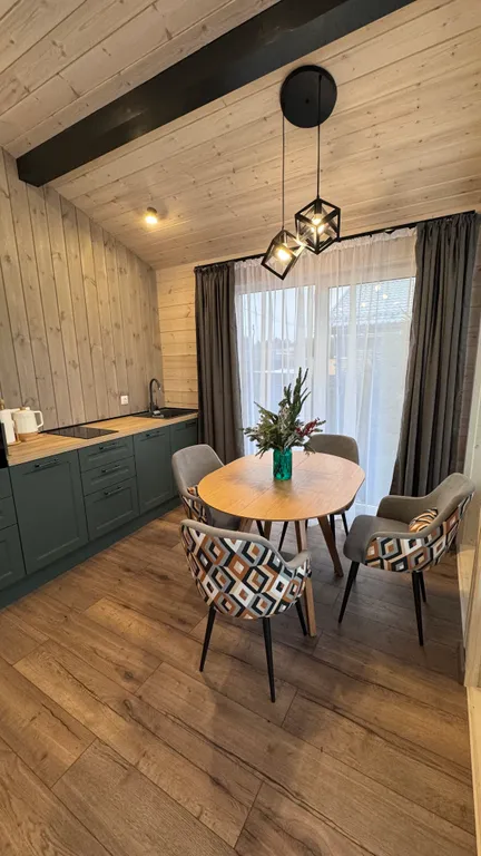 Дом с баней, сибирским чаном и теплой панорамной беседкой