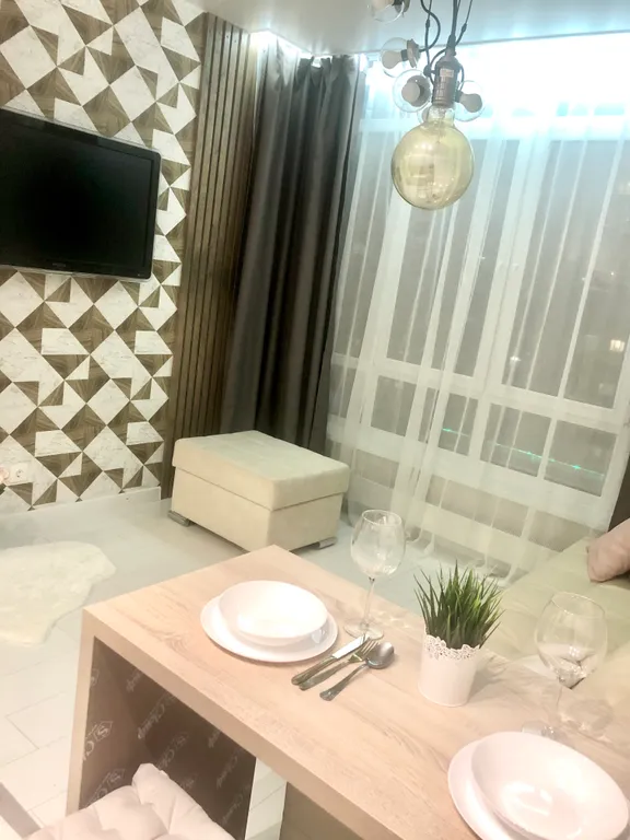 Уютная 2-х комнатная возле московской площади