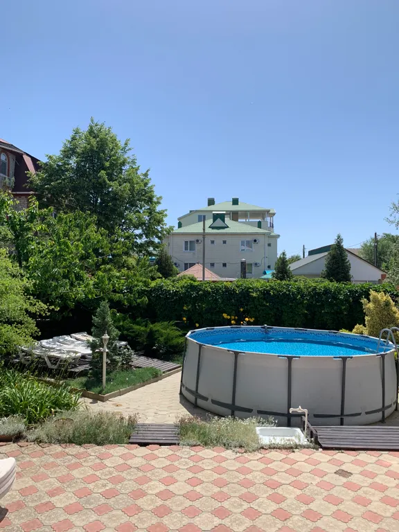 Идиллия уютного домика на море