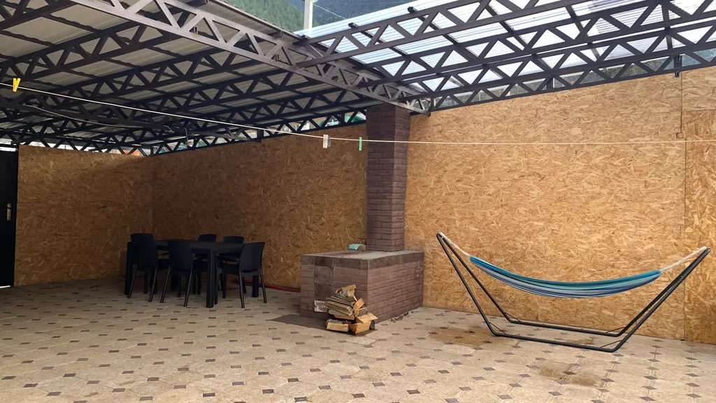 Уютный дом с видом на горы