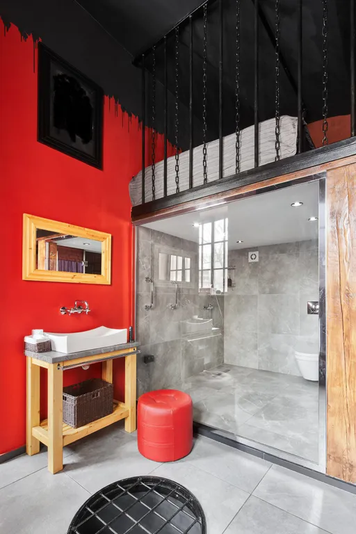 Студия SadoВремя заезда и выезда любое 24/7