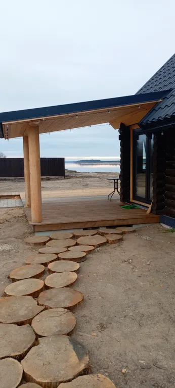 Дом с баней на берегу Северной Двины