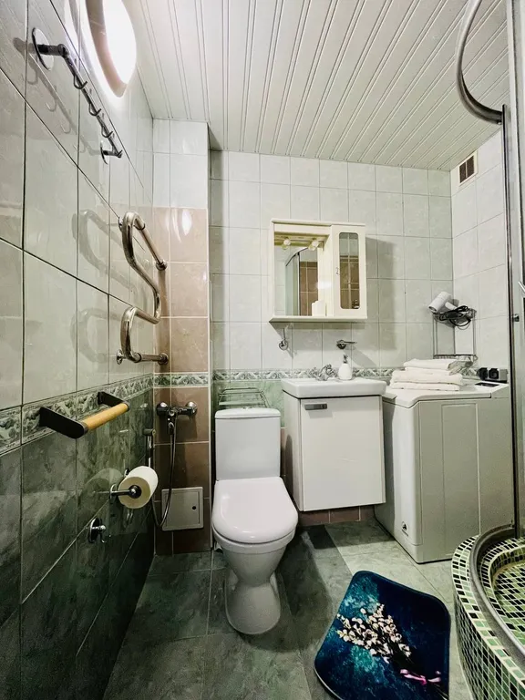 Квартира Квартира Уютная 3-комнaтнaя кваpтиpа в 10 минутах от мeтрo Aкадемическая — Москва