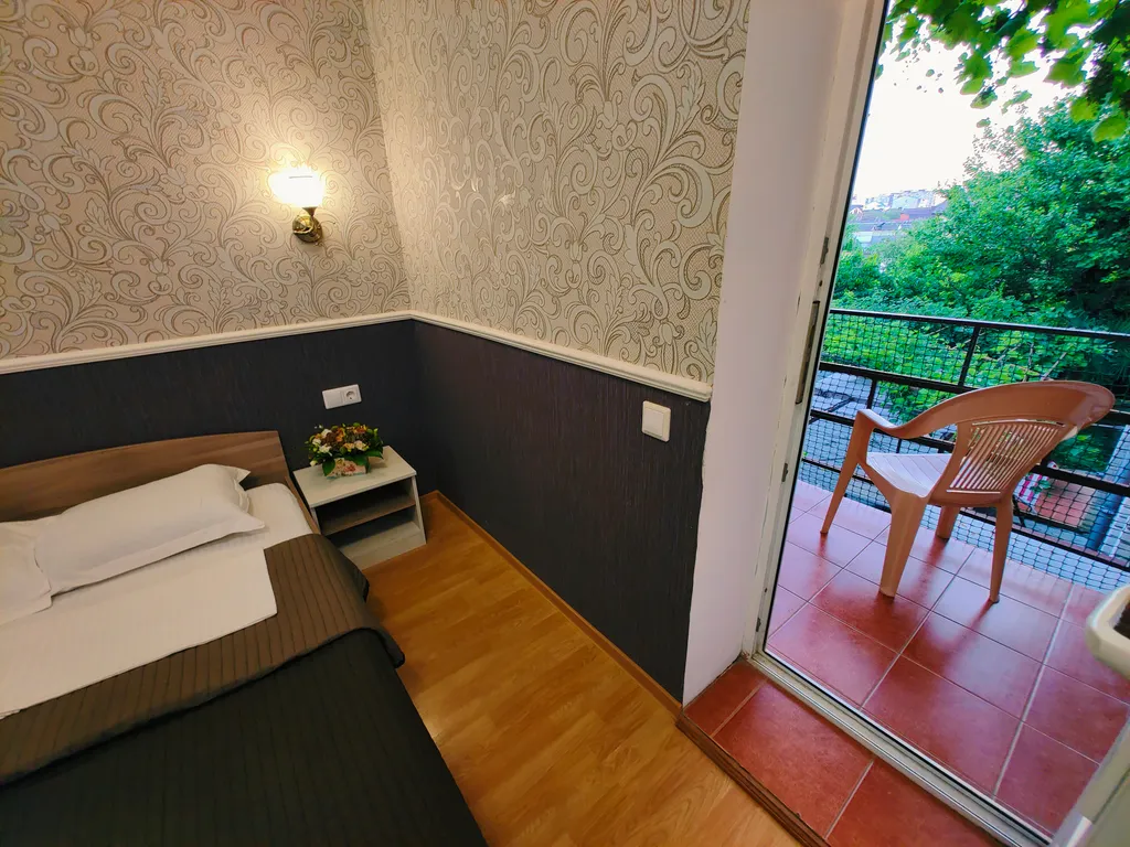 Коттедж Уютный дом с бассейном — Анапа