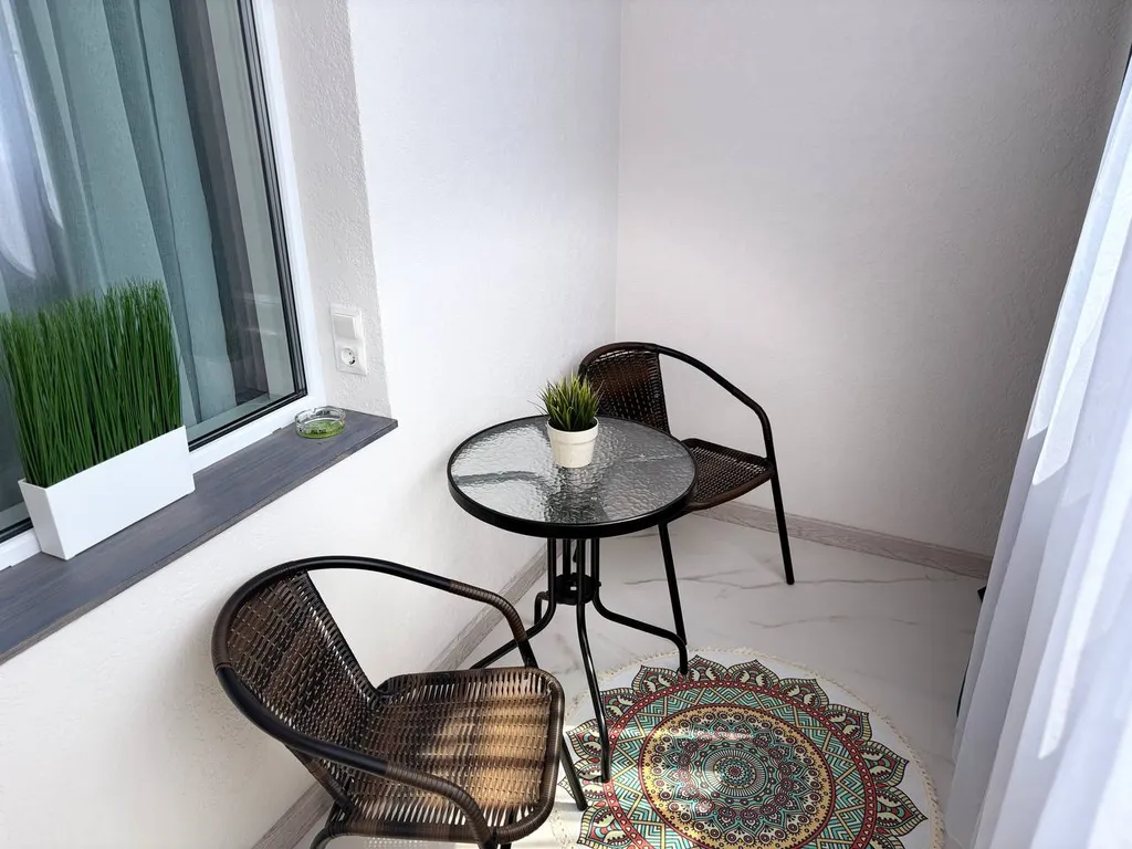 Уютная квартира рядом с набережной и историческим центром города.