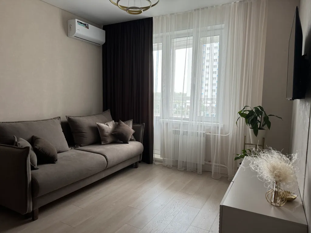 Новая дизайнерская квартира на берегу реки ЖК Белые росы