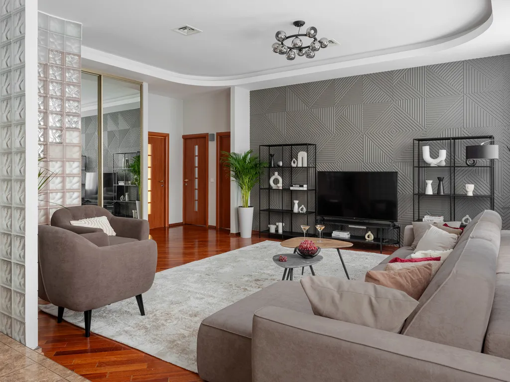 Просторная четверка в особняке на Старом Арбате