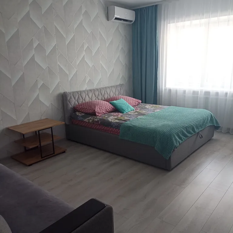 Новая и чистая 1-комнатная квартира