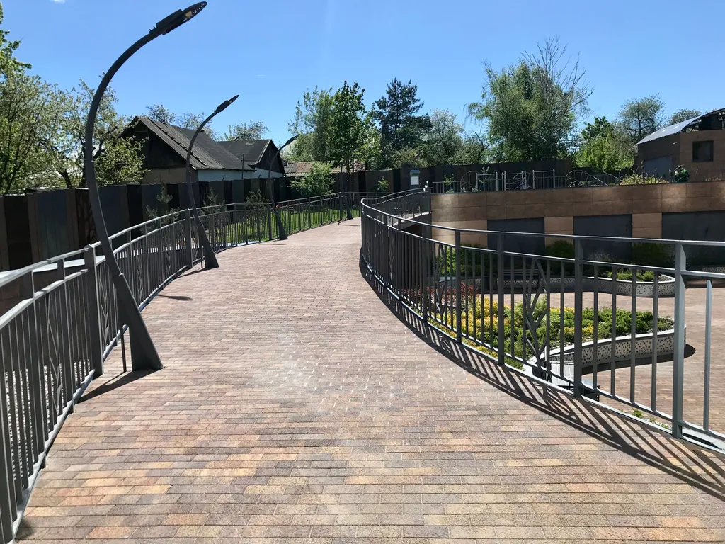 Новая светлая евродвушка бизнес-класса рядом с центром города