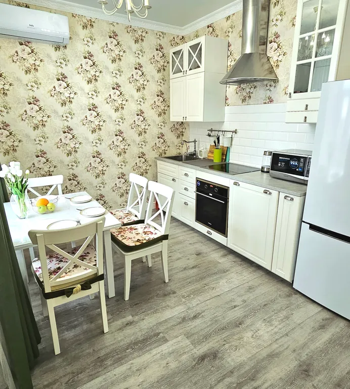 Уютная квартира возле Кремля (5 минут пешком)