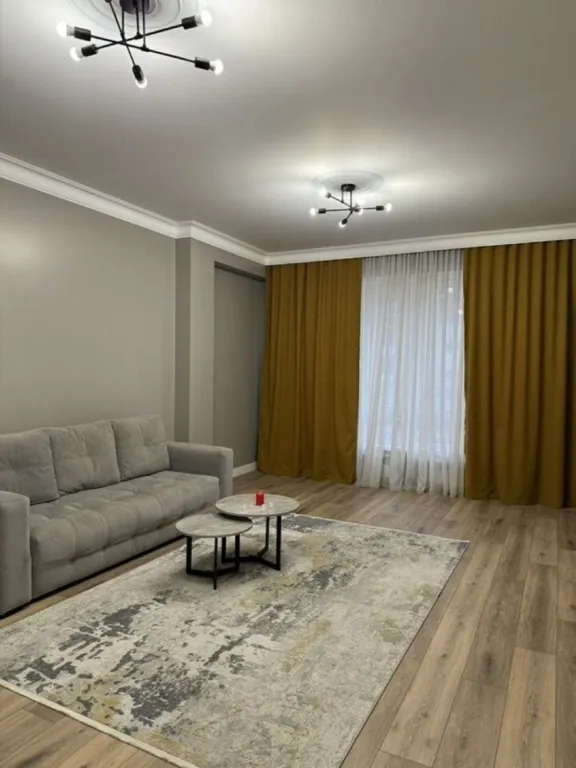 Квартира с дизайнерским ремонтом в элитной новостройке