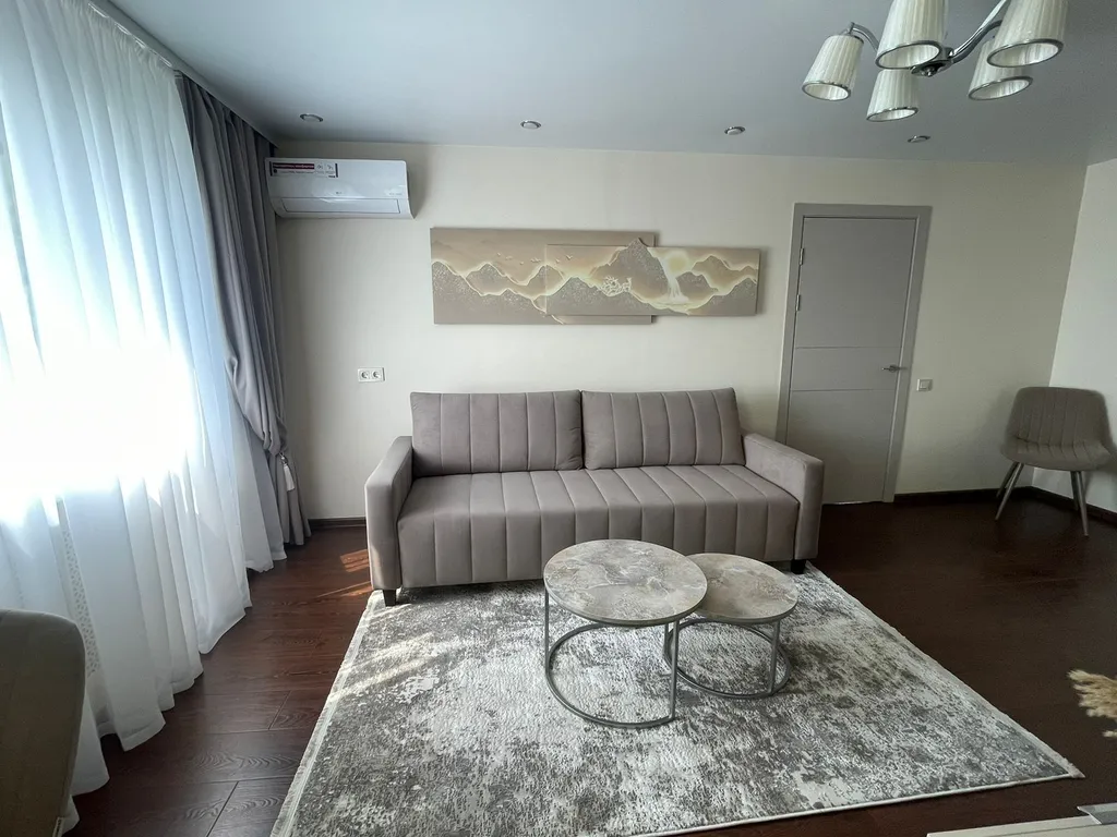 Уютная двухкомнатная квартира в самом центре