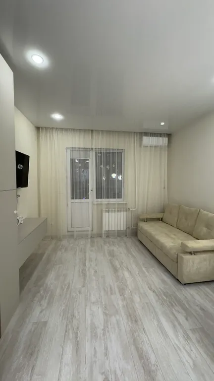 Уютная квартира в районе ТЦ Аура