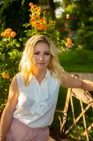 Елена Баженова