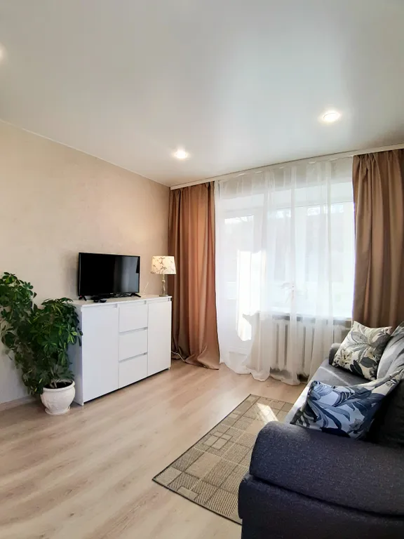 Квартира с современным ремонтом, рядом с жд вокзалом и автостанцией