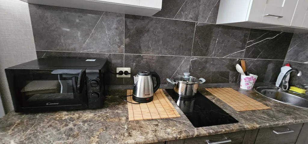 Уютная 1-я квартира с панорамным видом на горы и море