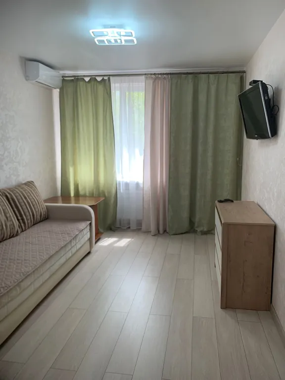 Уютная квартира в центре города — аренда посуточно в Ессентуки