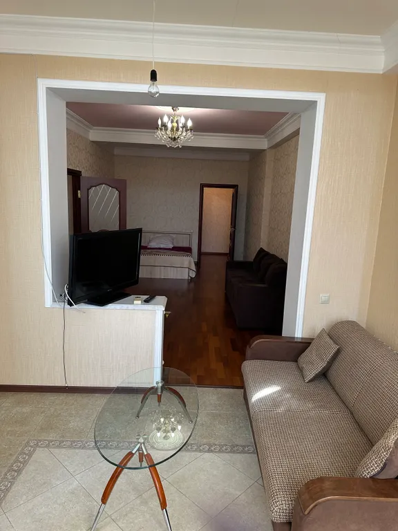 Уютная квартира в центре города, а самое главное три минуты до моря