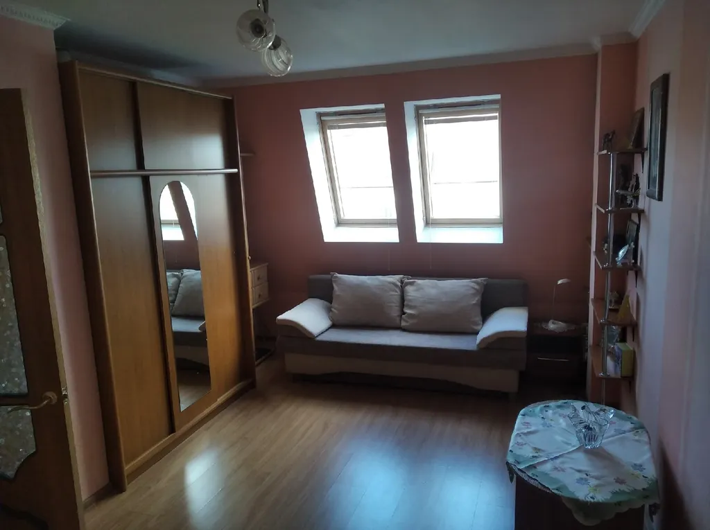 Квартира Квартира Уютная мансарда — Пионерский