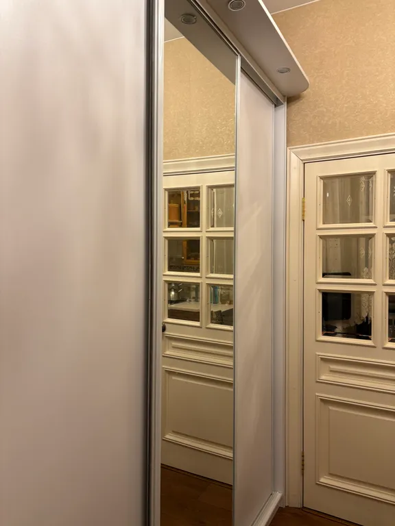 Квартира Квартира в доме-памятнике — Санкт-Петербург