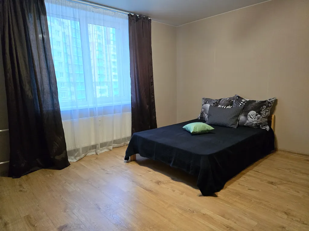 Просторная квартира для семьи и друзей — аренда посуточно в Кудрово