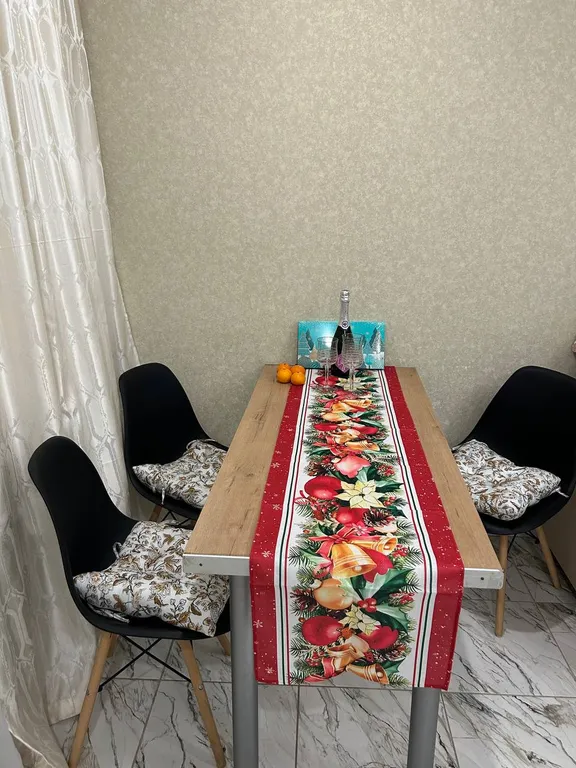 Уютная трёхкомнатная квартира — аренда посуточно в Бор