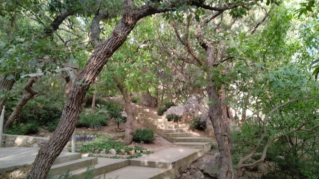 Уютные апартаменты с видом на море и горы