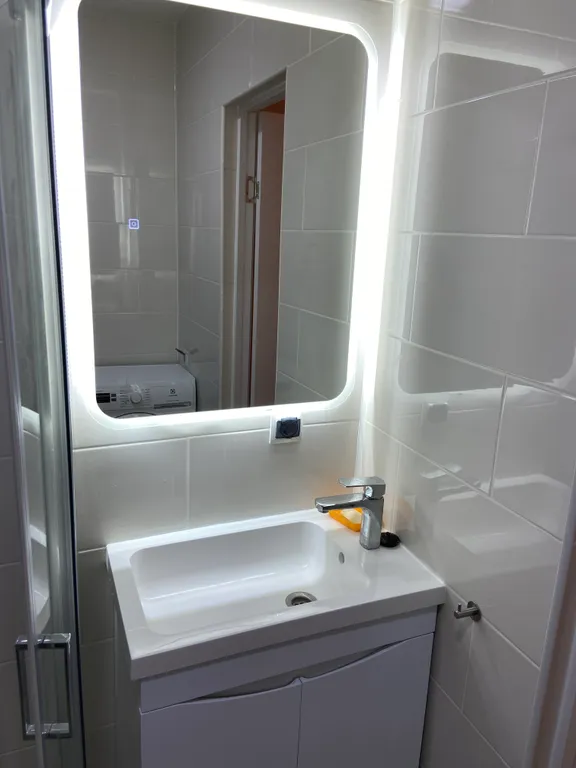 Уютная теплая квартира с новым ремонтом в центре города