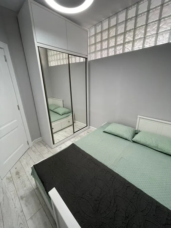 Квартира Светлая стильная квартира с 3 комнатами — Батуми