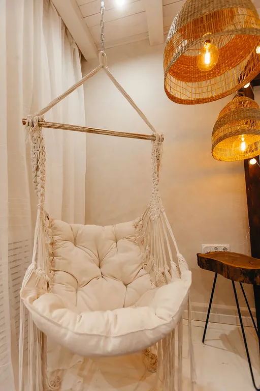 Студия Бали в сердце города, с панорамным видом на город и Волгу