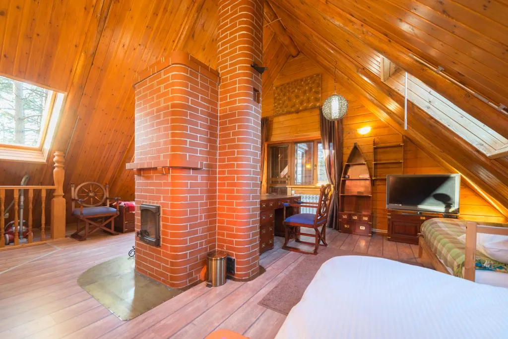 Коттедж Дом для отдыха рядом с рекой Луга — Луга