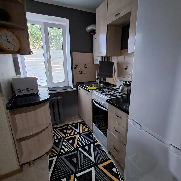 Уютная квартира, тихий закрый двор, стоянка под окном