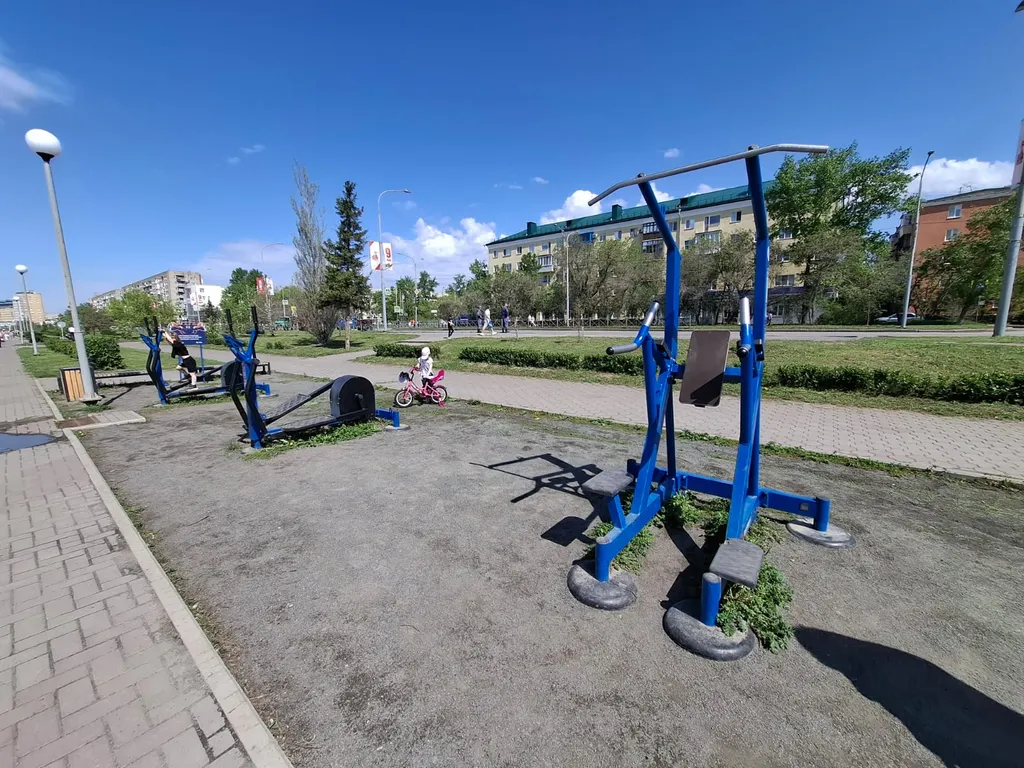Квартира 2-комнатная Квартира — Омск
