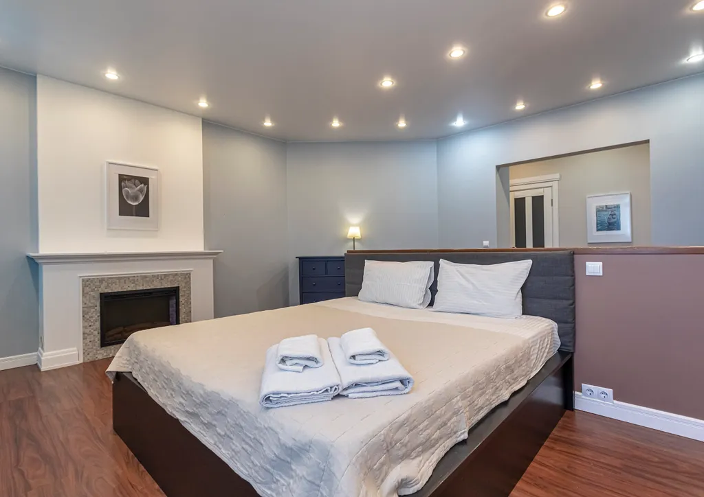 Большая квартира с видом на море