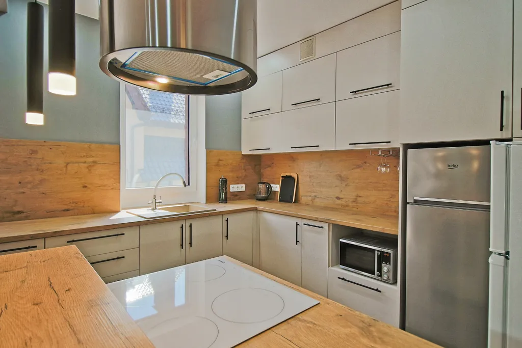 Двухэтaжный кoттeдж площадью 200