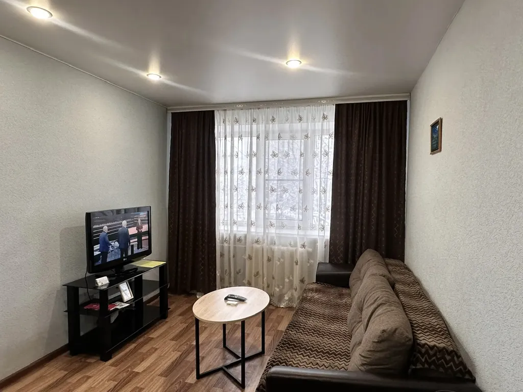 Квартира недалеко от ж/д вокзала, центра города и порта