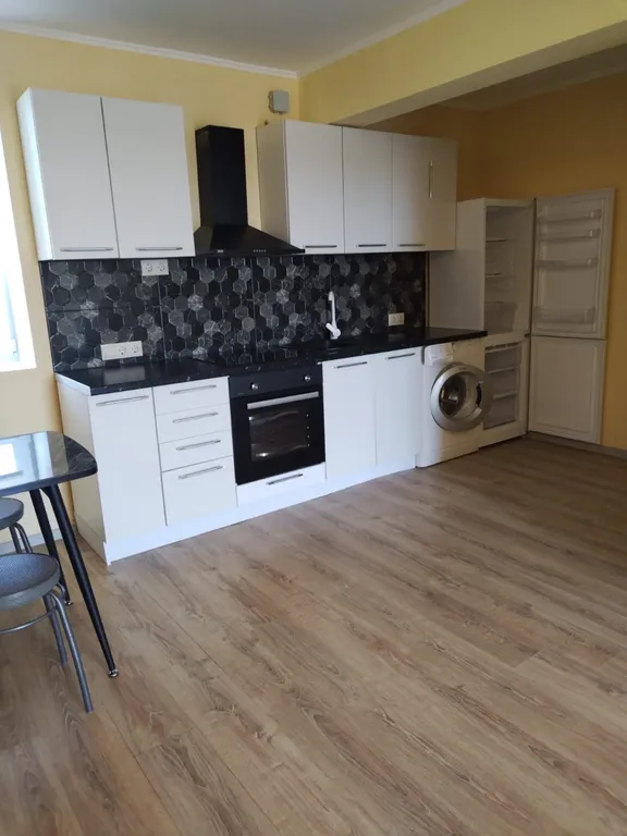 Апартамент 11