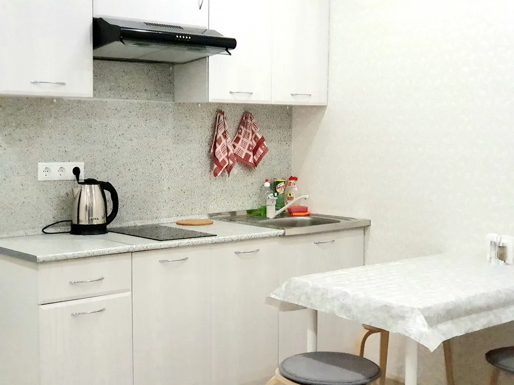 Комфортная и тёплая студия . Свободна сейчас.