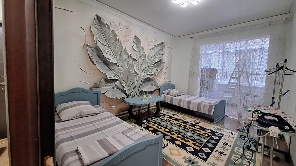 Огромная трёшка в городе трудовой славы