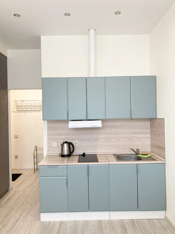 Уютная студия в новом доме недалеко от центра