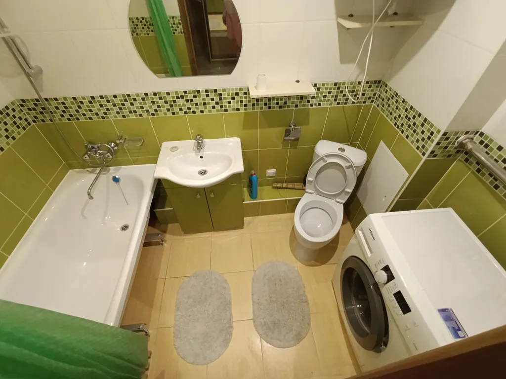 Евродвушка у вокзала