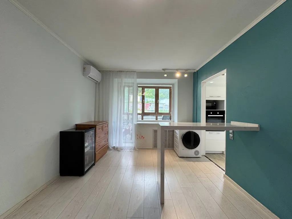 Большая квартира у моря на Русском острове