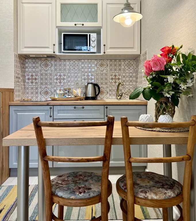 Дизайнерская уютная студия