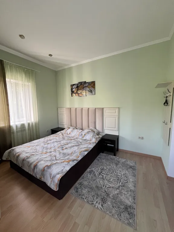 Дом с баней в уютном месте