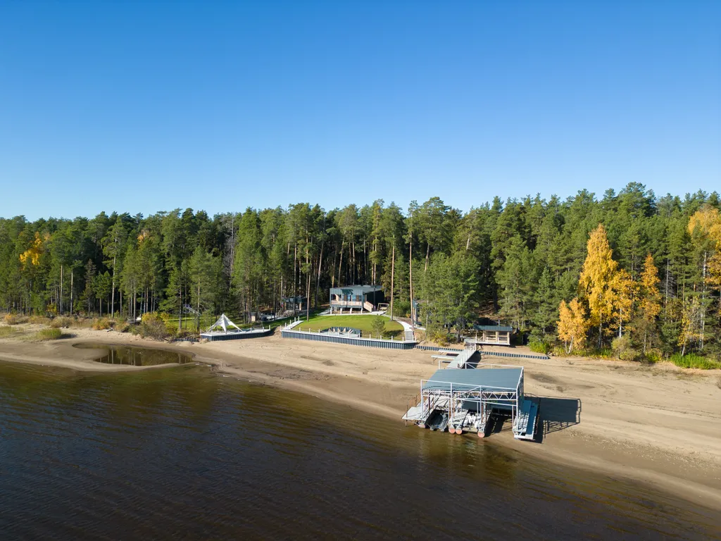 Комфортабельный дом у речного плёса