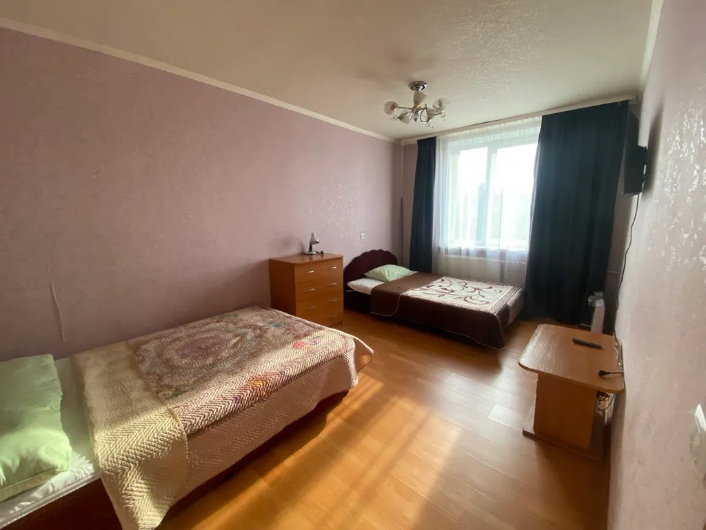 2-комнатная квартира в центре города с видом на город