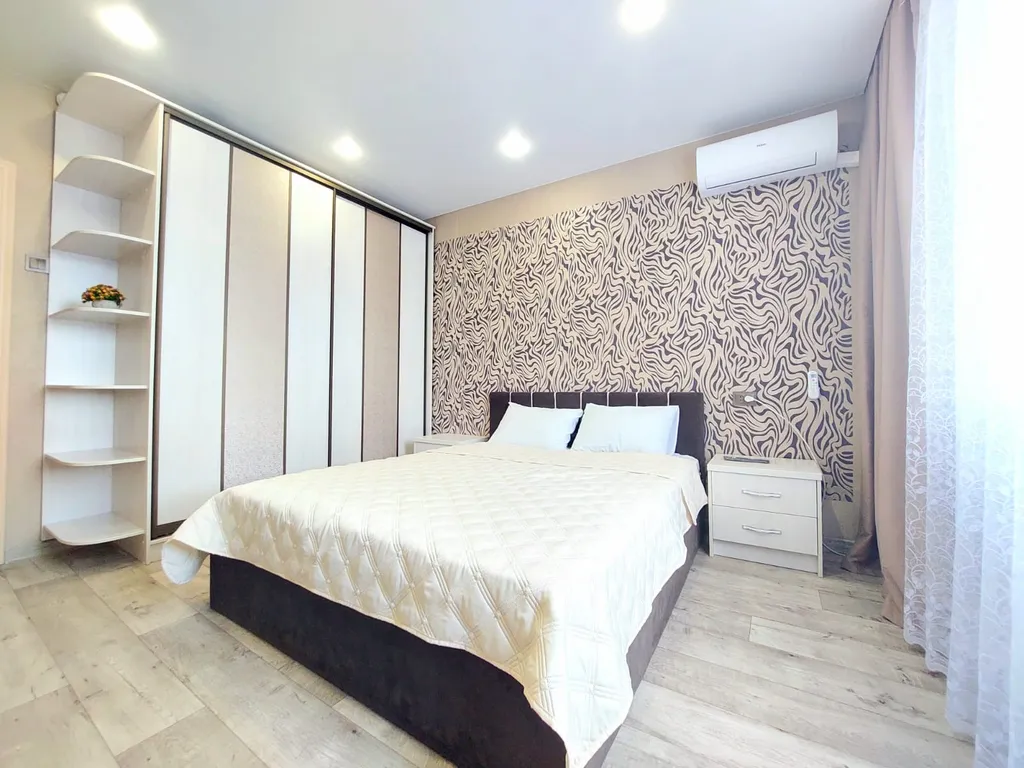 Апартамент 2-х комнатный с камином