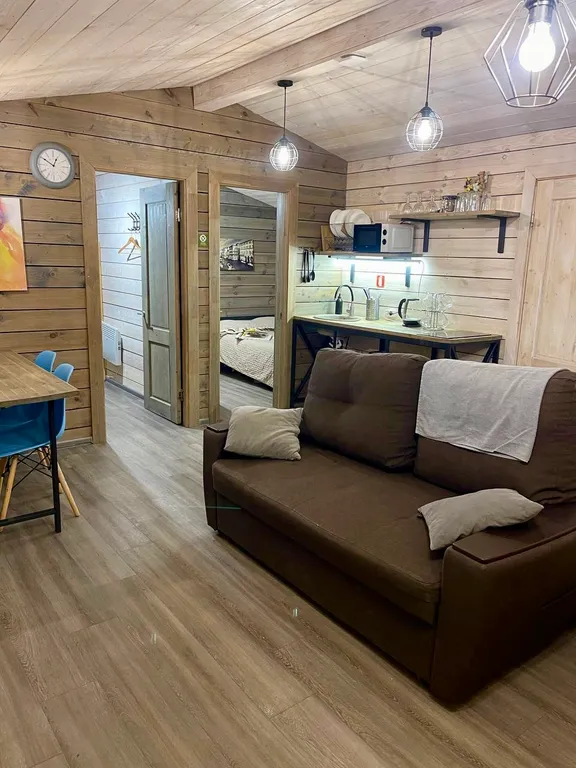 Коттедж 3-комнатный Дом — Санкт-Петербург