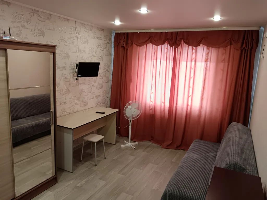 Уютная квартира с хорошей транспортной развязкой — аренда посуточно в Оренбург